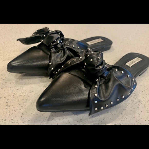 Black studded bow  leather slip ons - Picture 2 of 4